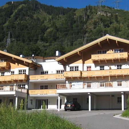 Alpinresort Kaprun 11 Exterior photo